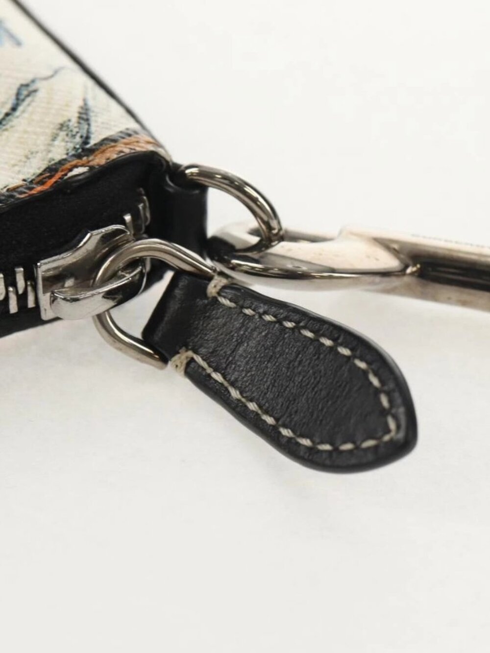 BURBERRY Coin Purse Neck Pouch PVC Beige Silve - Picture 9 of 16